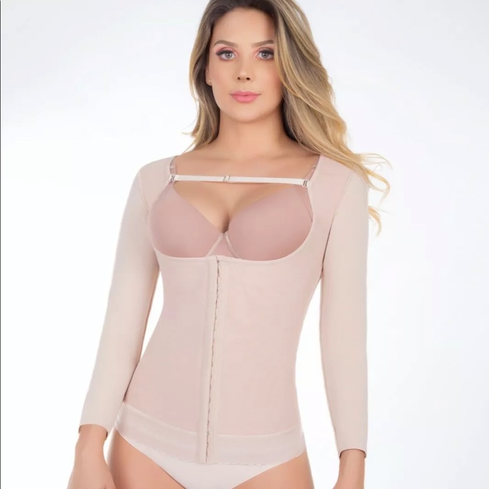 Up Lady 6157 Fajas Colombianas
T-SHIRT LONG-SLEEVED GIRDLE stage 2 compression